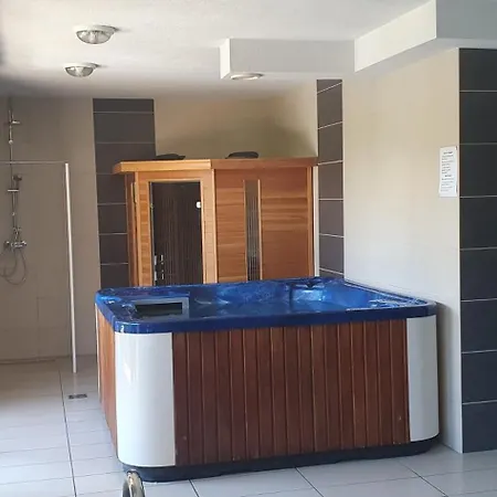 Apartamento Mandara Wellnes Siófok