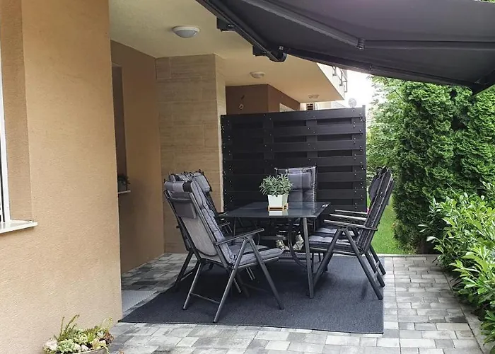 Mandara Wellnes Апартаменты Шиофок