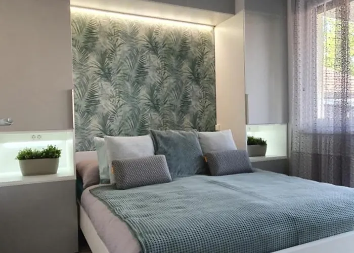 Апартаменты Mandara Wellnes Шиофок